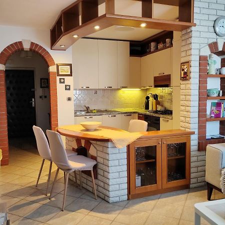 App Mirjana Apartment Novigrad  Bagian luar foto