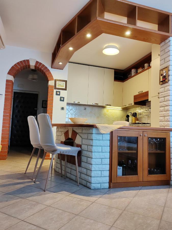 App Mirjana Apartment Novigrad  Bagian luar foto